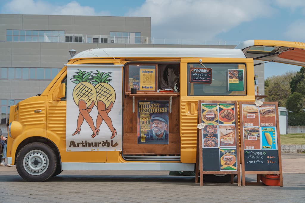 Arthurめし (自家製ジャークチキン)