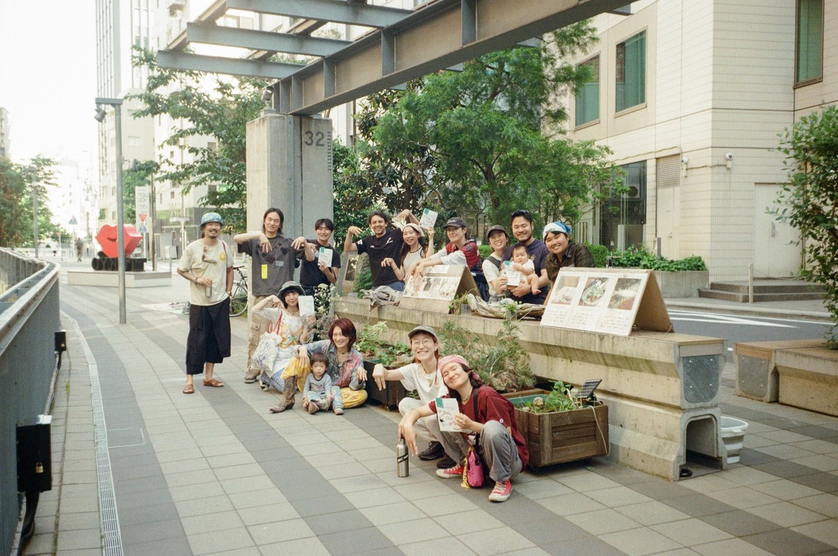 Spiral Club(渋谷川のほとりのビオトープ観察会)　